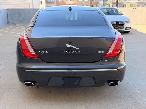 Used 2014 Jaguar XJ L Portfolio RWD image 4