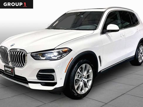 Used 2022 BMW X5 xDrive40i w/ Luxury Seating Package AWD/4WD image 1