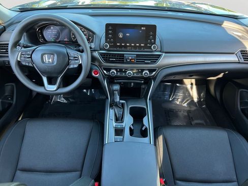 Used 2020 Honda Accord LX image 11