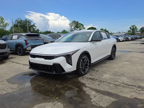 New 2026 Kia K4 EX FWD image 4