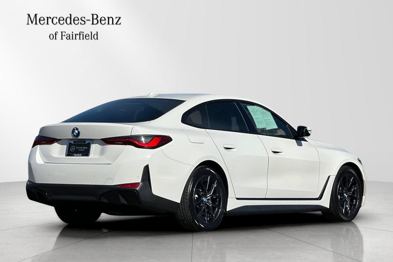 Used 2022 BMW i4 eDrive40 w/ Premium Package RWD image 2