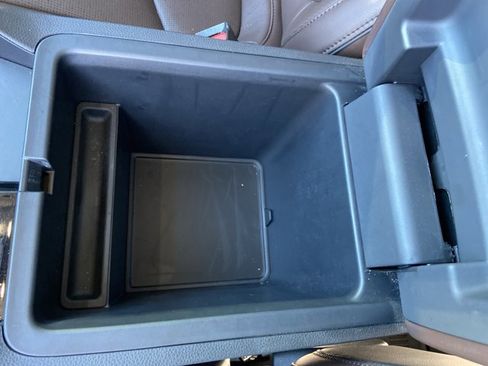 Used 2025 Honda Pilot Elite image 43