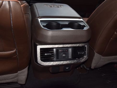 Used 2024 Ford F250 King Ranch w/ Chrome Package image 18