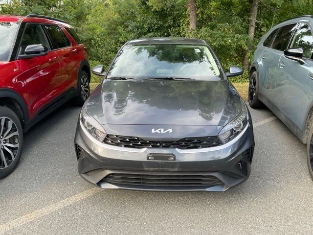 Used 2024 Kia Forte LXS FWD image 2