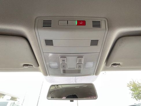 Used 2021 Volkswagen Jetta R-Line image 28