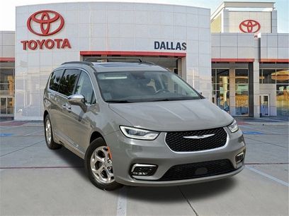 Used 2022 Chrysler Pacifica Limited