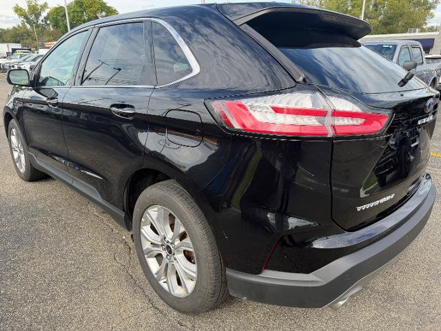 Certified 2024 Ford Edge Titanium AWD/4WD image 3
