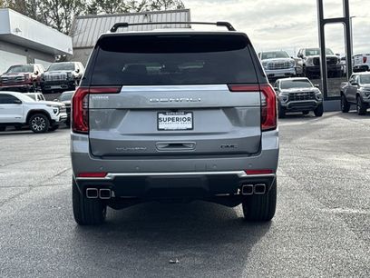 New 2026 GMC Yukon XL Denali w/ Sun & Power Step Package