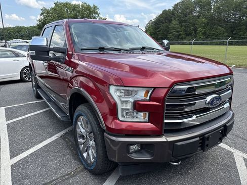 Used 2017 Ford F150 Lariat w/ Equipment Group 502A Luxury AWD/4WD image 2