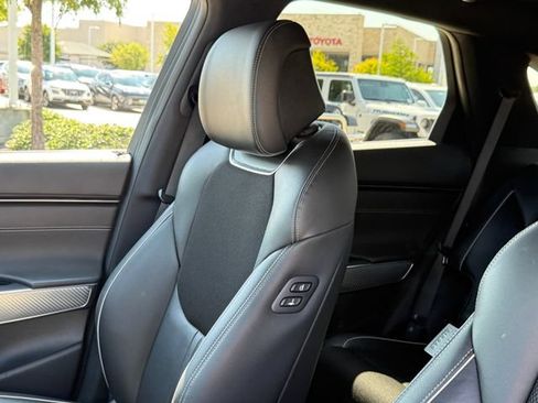 Used 2025 Genesis GV70 3.5T Sport AWD/4WD image 14