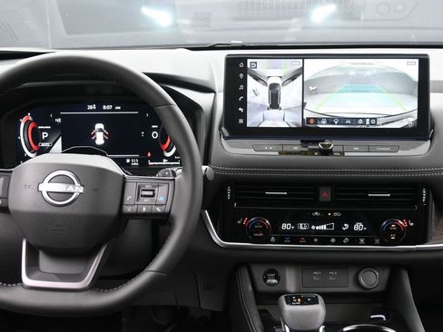 New 2026 Nissan Rogue Platinum w/ Tech Package image 15