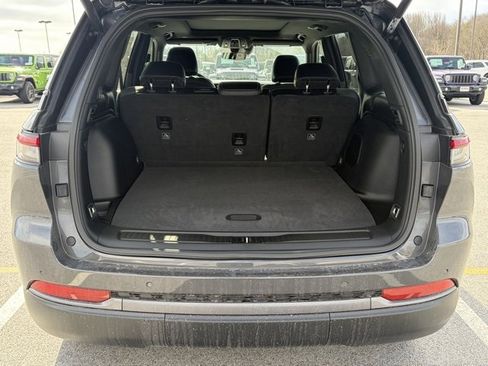 New 2026 Jeep Grand Cherokee Limited image 6