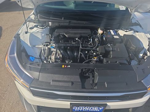 Used 2025 Kia K4 FWD image 19