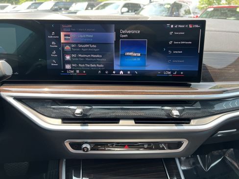 Used 2024 BMW X5 xDrive40i w/ Premium Package AWD/4WD image 18