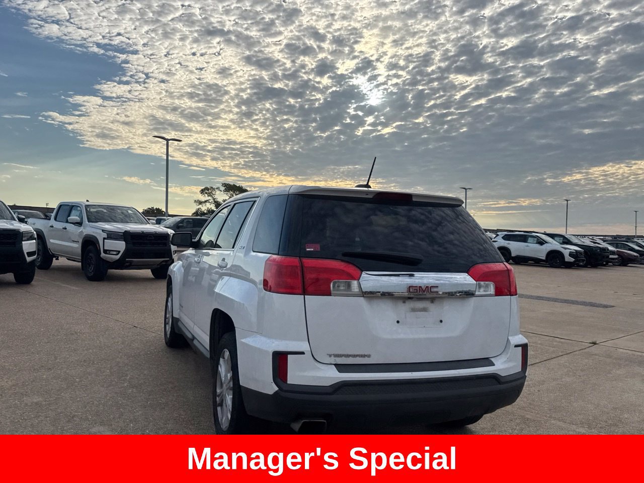 Used 2017 GMC Terrain SLE FWD image 18