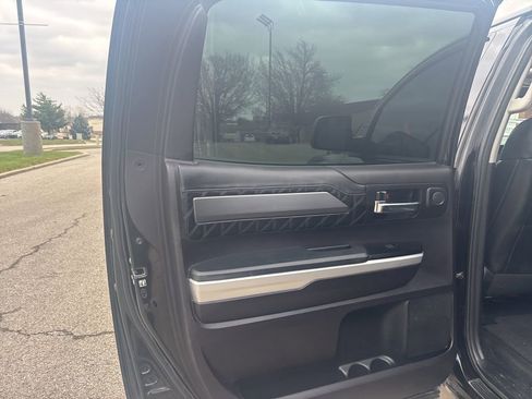 Used 2017 Toyota Tundra Platinum image 15