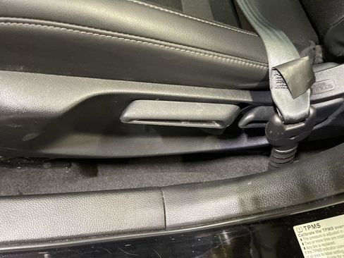 Certified 2024 Honda Civic Sport image 12