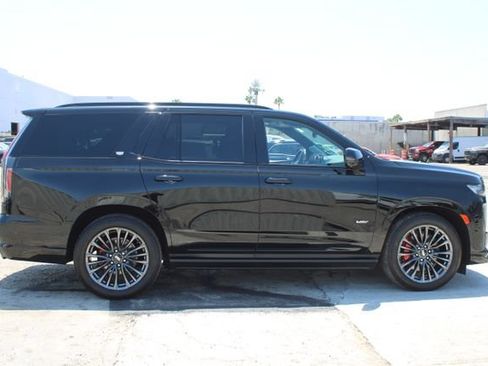 Used 2023 Cadillac Escalade V AWD/4WD image 3