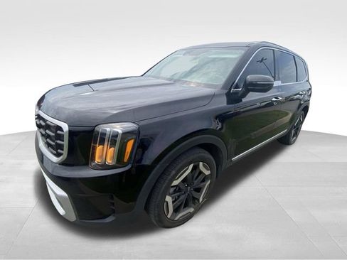 Used 2024 Kia Telluride S AWD/4WD image 2