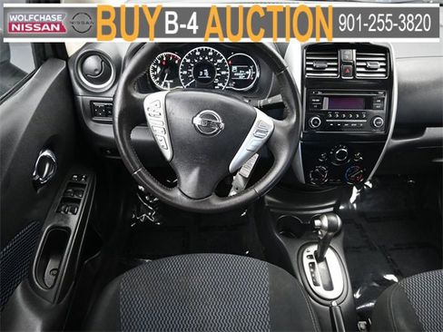 Used 2015 Nissan Versa Note SV image 12
