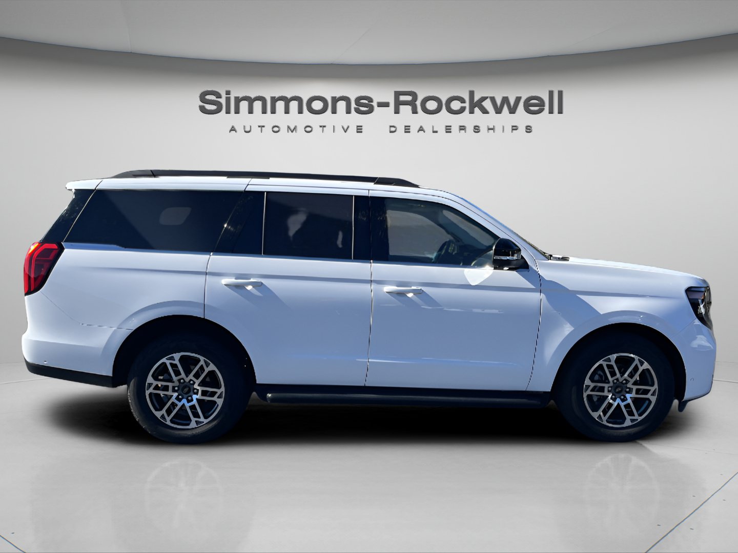 Used 2025 Ford Expedition Active AWD/4WD image 6