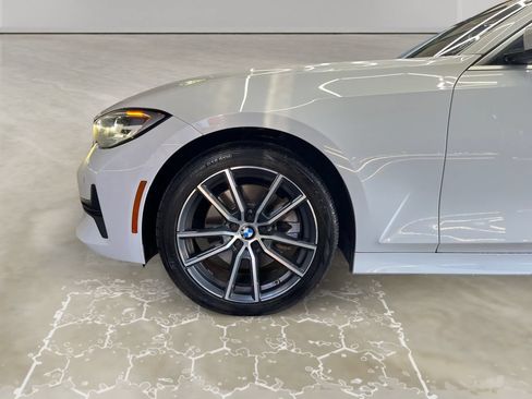 Used 2019 BMW 330i Sedan RWD image 13