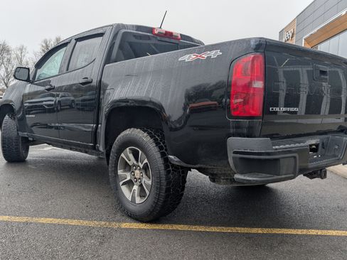 Used 2021 Chevrolet Colorado LT w/ LT Convenience Package AWD/4WD image 6