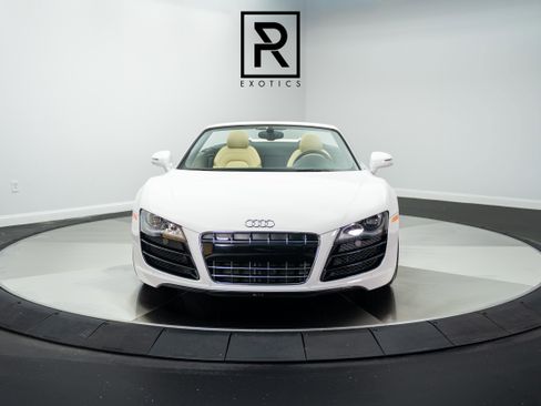 Used 2011 Audi R8 V10 AWD/4WD image 32