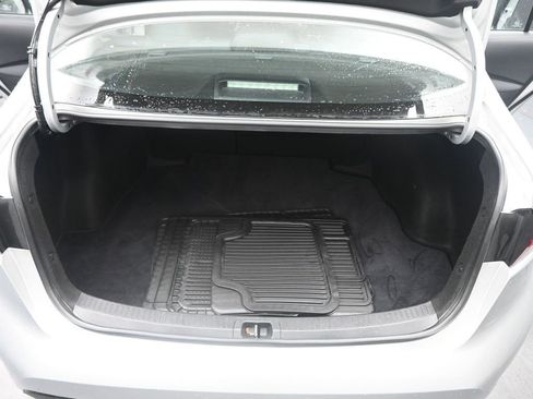 Used 2024 Toyota Corolla LE image 16