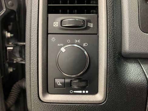 Used 2016 RAM 1500 ST w/ SXT Appearance Group AWD/4WD image 12