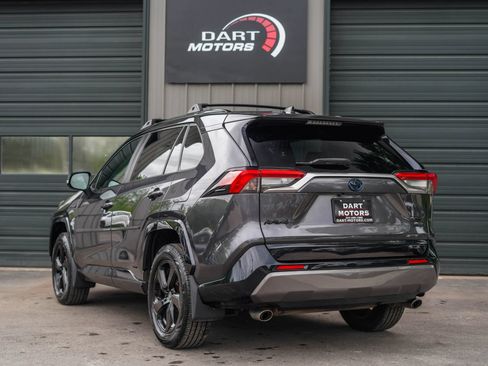 Used 2020 Toyota RAV4 XSE w/ Carpet Mat Package AWD/4WD image 5