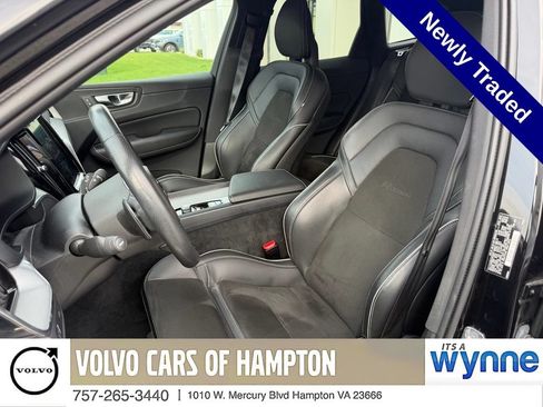 Used 2018 Volvo XC60 T6 R-Design w/ Convenience Package AWD/4WD image 5