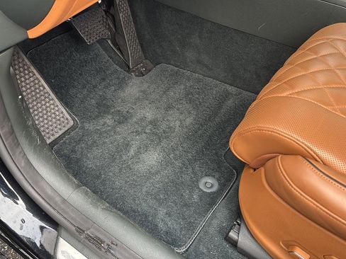 Used 2025 Genesis GV80 3.5T Prestige image 18