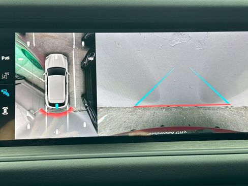 New 2026 Porsche Cayenne GTS image 24