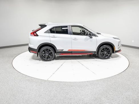 Used 2023 Mitsubishi Eclipse Cross LE AWD/4WD image 27