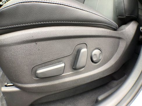 Used 2022 Kia Telluride EX w/ EX Premium Package image 45