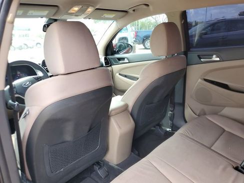 Used 2020 Hyundai Tucson Value FWD image 9