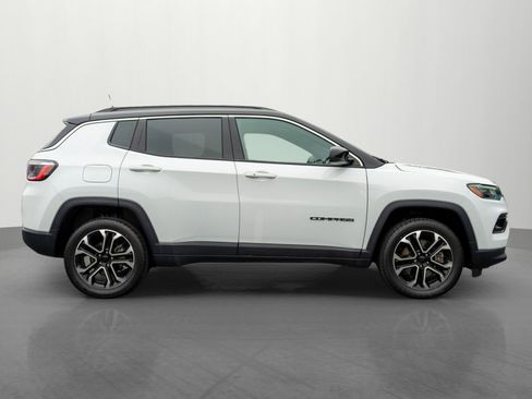 Used 2023 Jeep Compass Limited AWD/4WD image 8