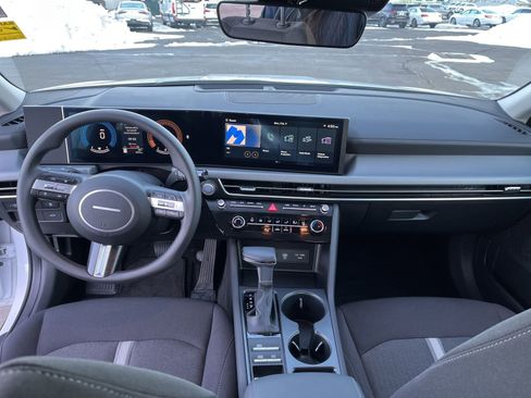 Certified 2025 Hyundai Sonata SE image 38