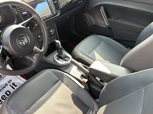 Used 2015 Volkswagen Beetle 1.8T image 14