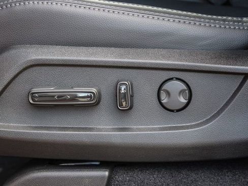 New 2026 Honda Pilot Touring image 11