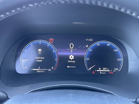 Used 2023 Toyota Highlander Limited image 23