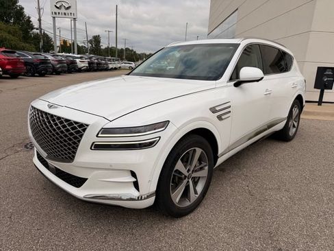 Used 2023 Genesis GV80 3.5T Advanced + AWD/4WD image 3