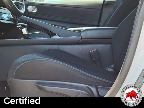 Used 2023 Hyundai Elantra SEL w/ Convenience Package FWD image 22