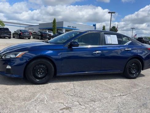 Used 2019 Nissan Altima 2.5 S FWD image 5