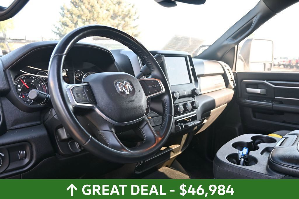 Used 2024 RAM 3500 Big Horn AWD/4WD image 25
