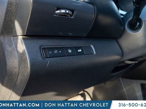 Used 2022 Nissan Pathfinder SL image 15