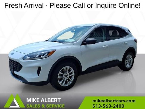 Used 2022 Ford Escape SE AWD/4WD image 3