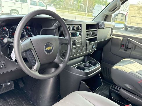 New 2026 Chevrolet Express 2500 w/ Driver Convenience Package image 2
