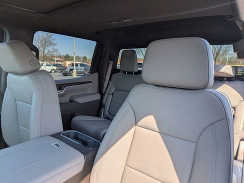 New 2026 GMC Sierra 1500 SLT w/ SLT Premium Plus Package image 12